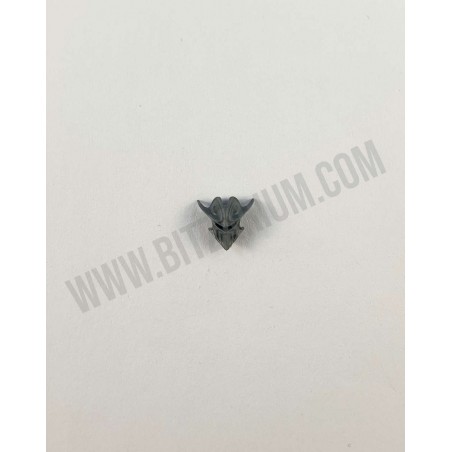 Ishlaen Guard Casque 1 - Akhelian Guard