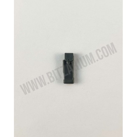 Empty Holster 3 - Bladeguard Veterans