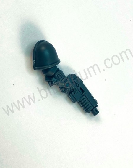 Bras droit pisolet bolter Outriders