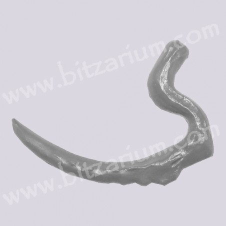 Tail Claw 4