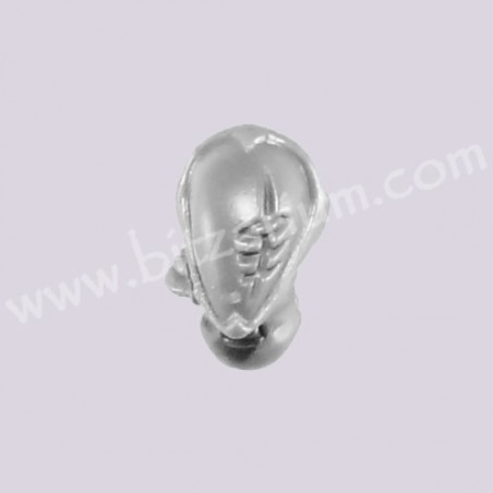 Head M