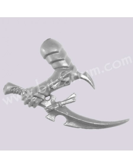 Dagger 8